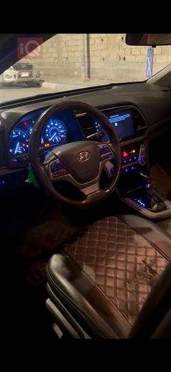 هیوندای ئەلەنترا